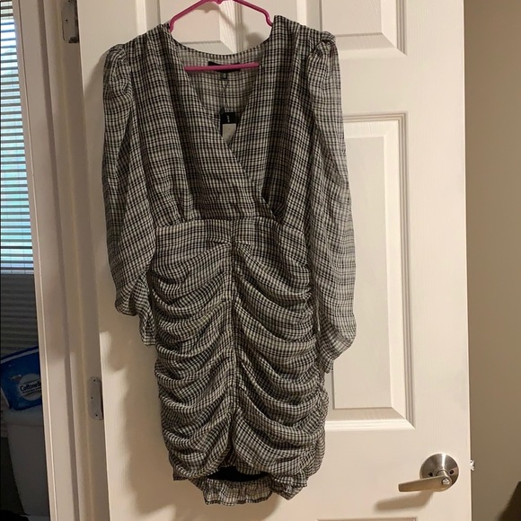 Brand new Dynamite ruched chiffon dress - Picture 4 of 8